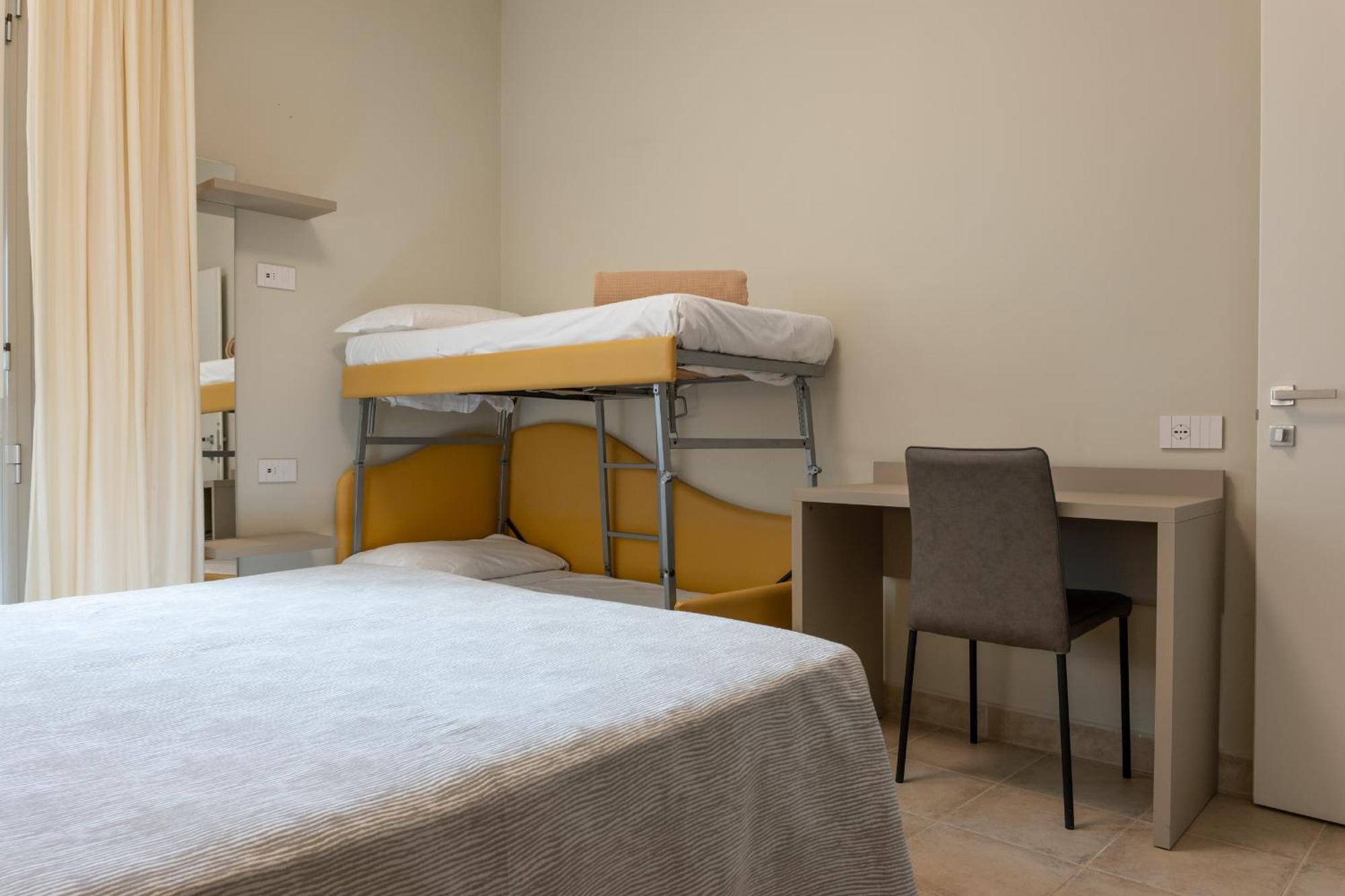 Hotel Thea Bellaria-Igea Marina Buitenkant foto