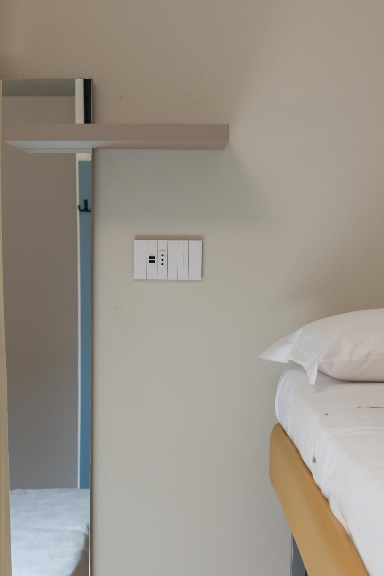 Hotel Thea Bellaria-Igea Marina Buitenkant foto